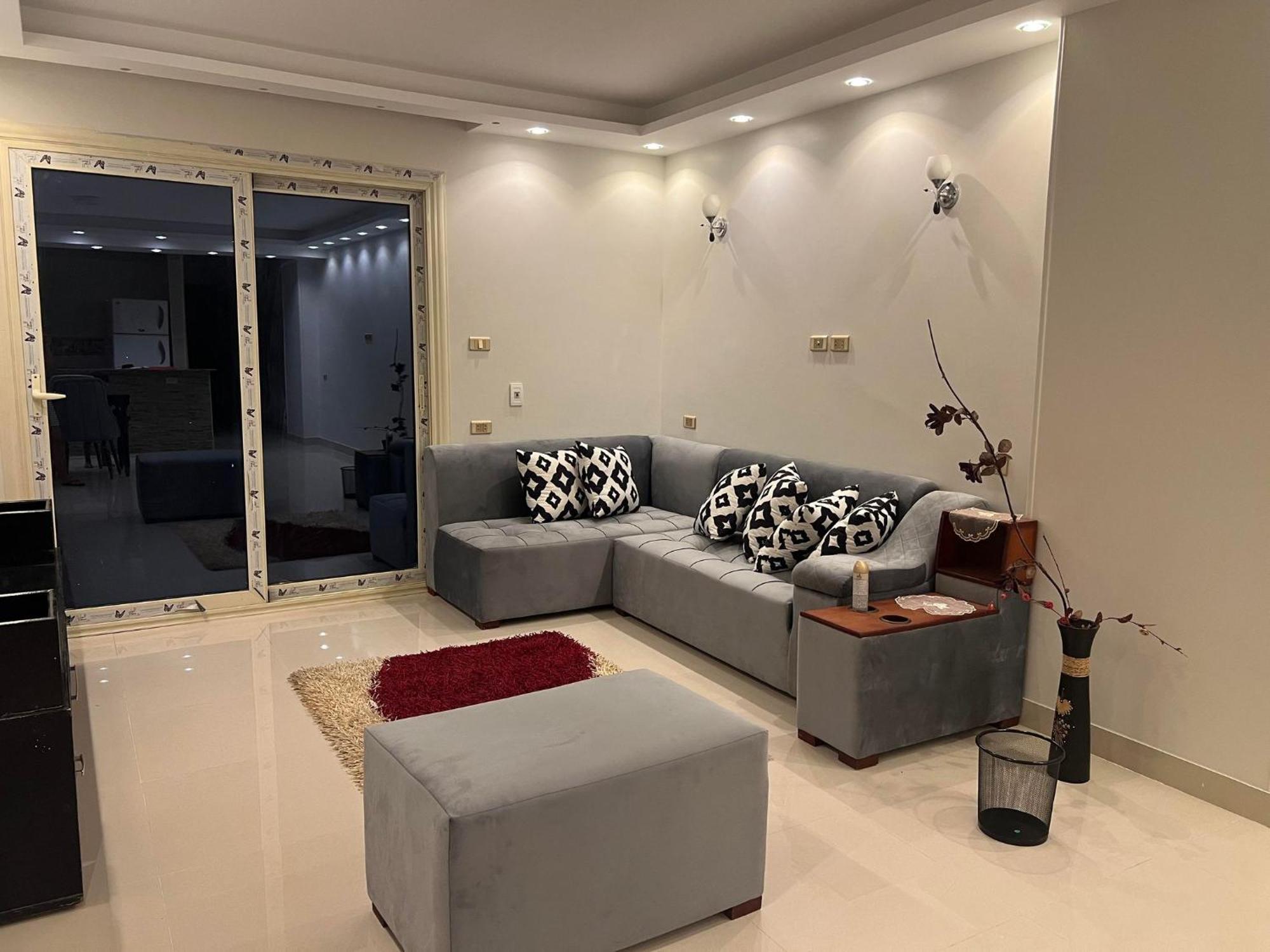 Comfy Luxurious Apartments In Central Location In Mansheyet El Bakry East Kairo Exteriör bild