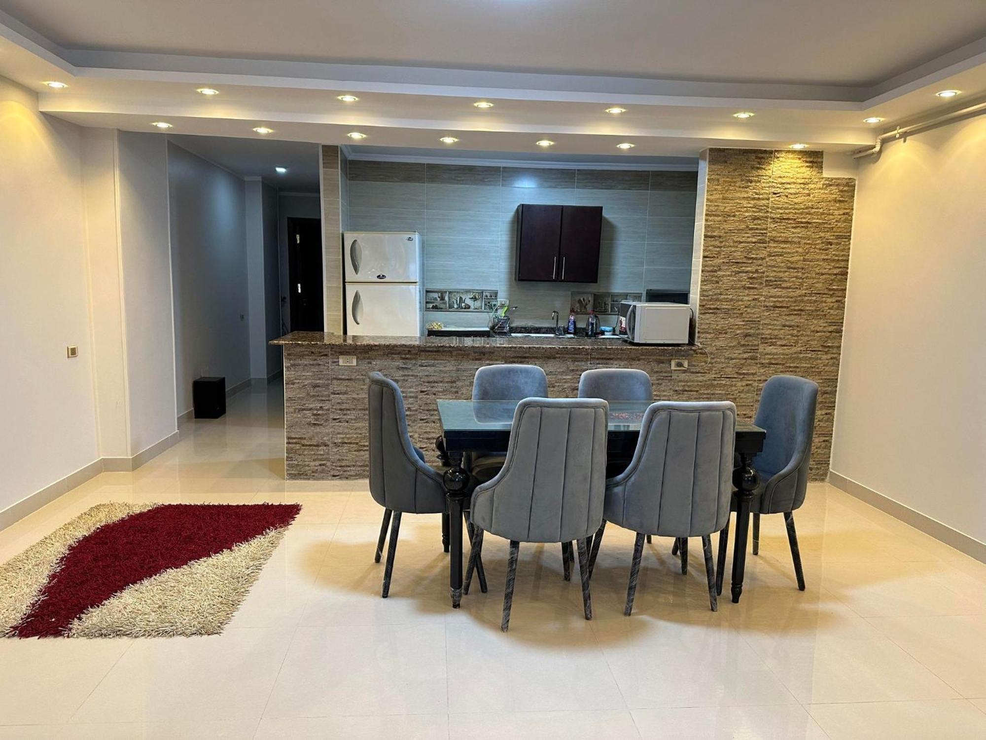 Comfy Luxurious Apartments In Central Location In Mansheyet El Bakry East Kairo Exteriör bild