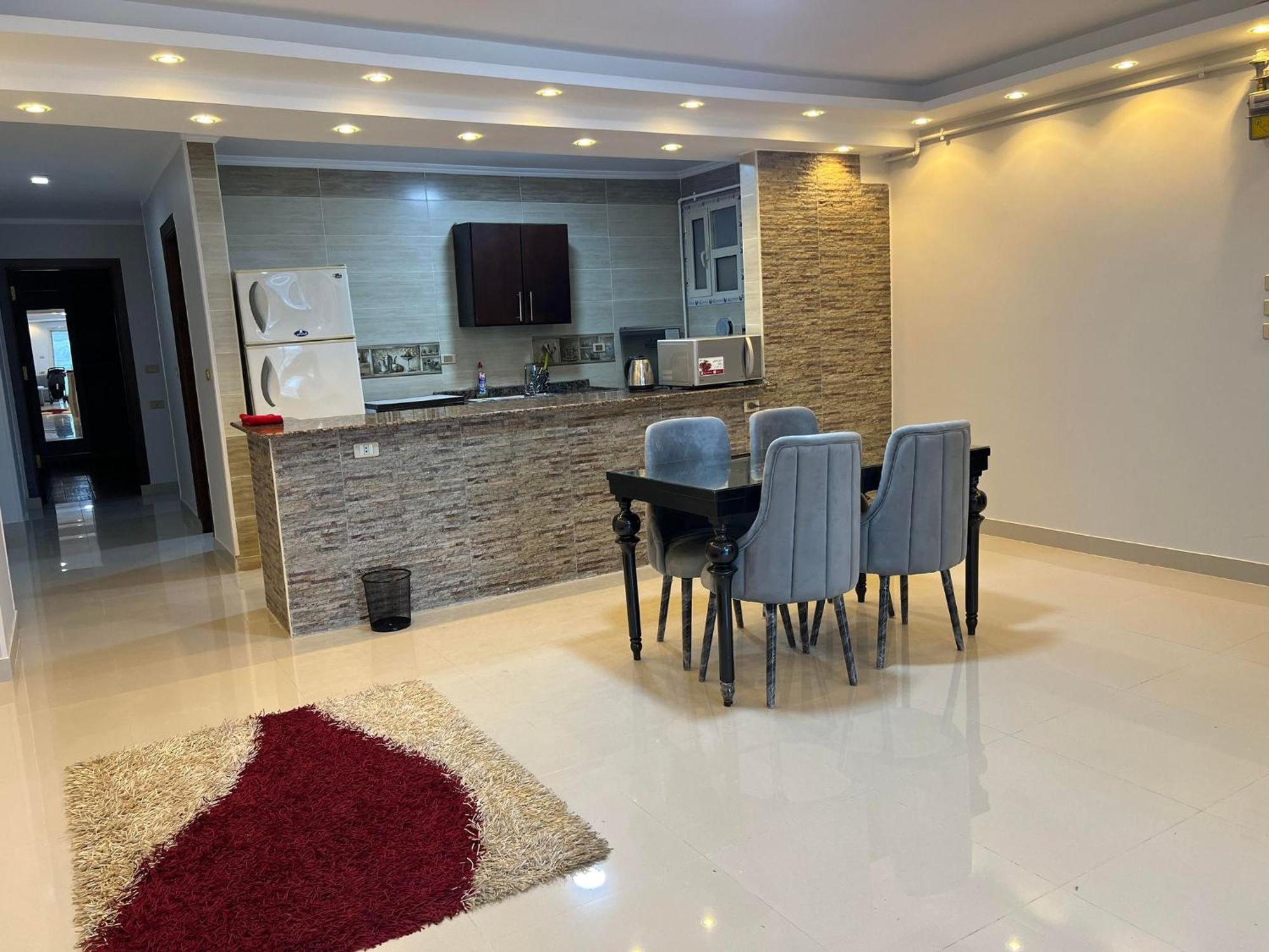 Comfy Luxurious Apartments In Central Location In Mansheyet El Bakry East Kairo Exteriör bild