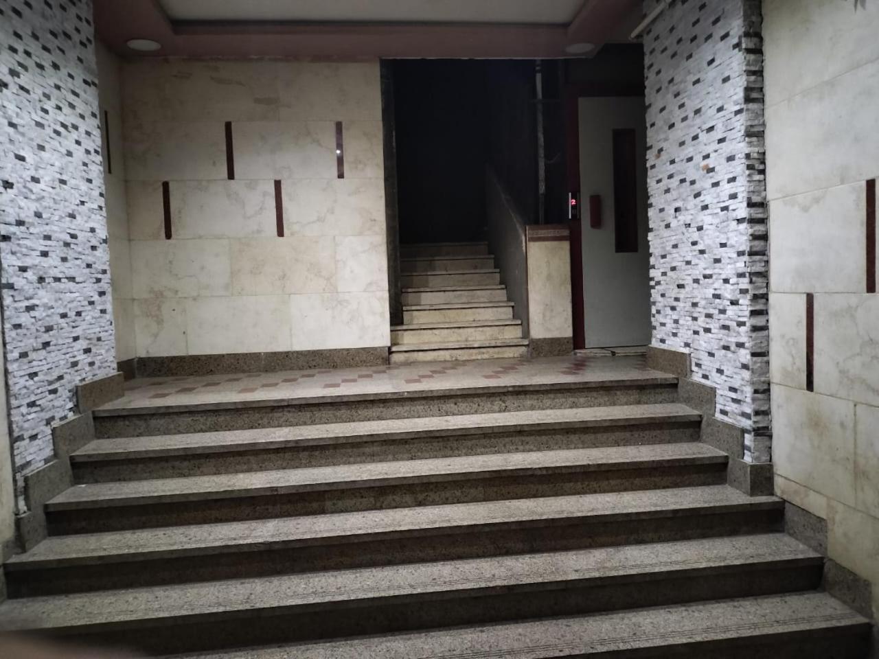 Comfy Luxurious Apartments In Central Location In Mansheyet El Bakry East Kairo Exteriör bild